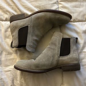 Born booties
